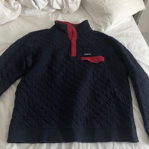 patagonia sweatshirt